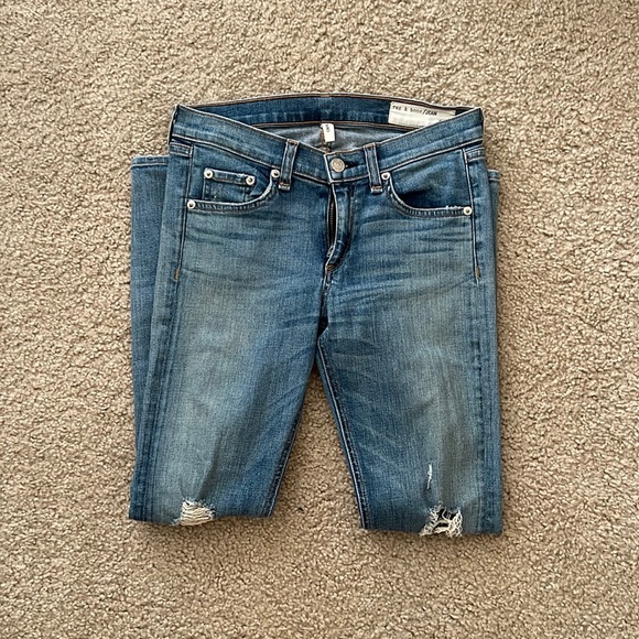 Rag & Bone Capri Jeans - Picture 1 of 8